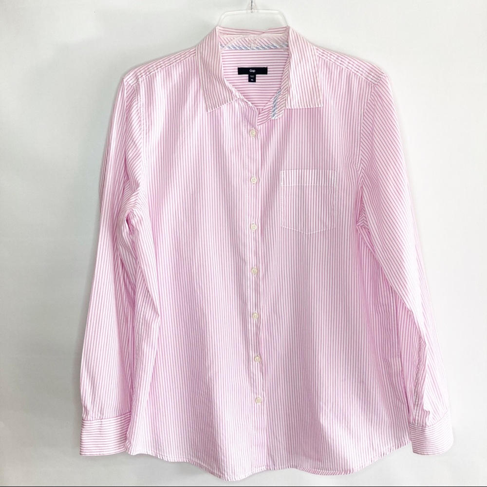 GAP pink/white stripe button down shirt. Size XL.